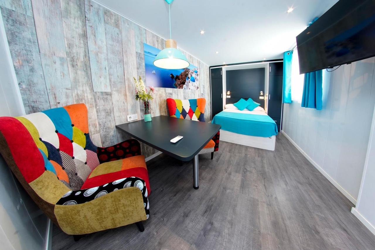 Sunsands Atico Playa76 Carihuela ตอร์เรโมลิโนส ภายนอก รูปภาพ