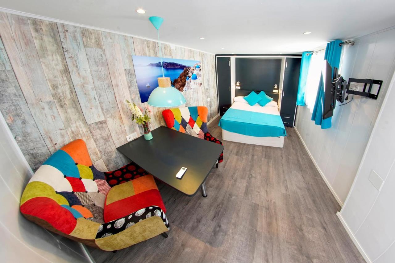 Sunsands Atico Playa76 Carihuela ตอร์เรโมลิโนส ภายนอก รูปภาพ